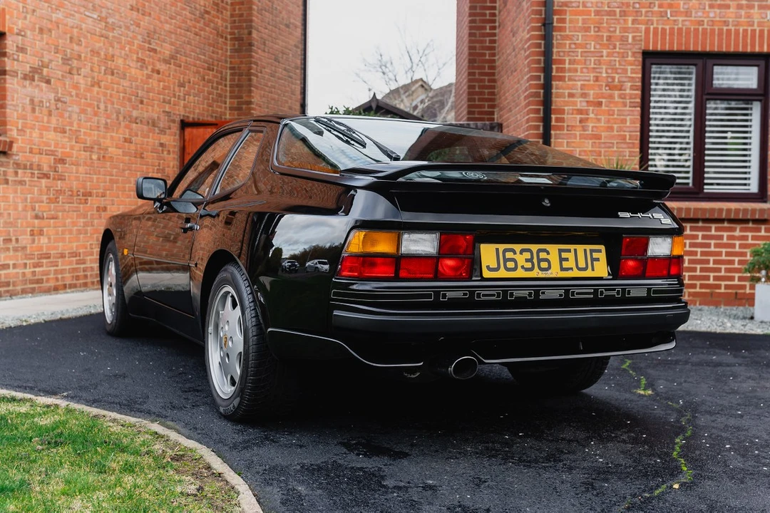 1991 Porsche 944 S2 - Image 16 of 30