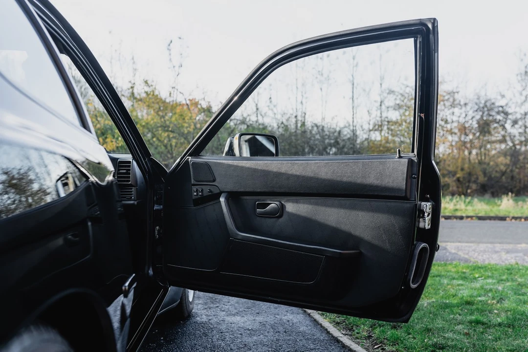 1991 Porsche 944 S2 - Image 29 of 30
