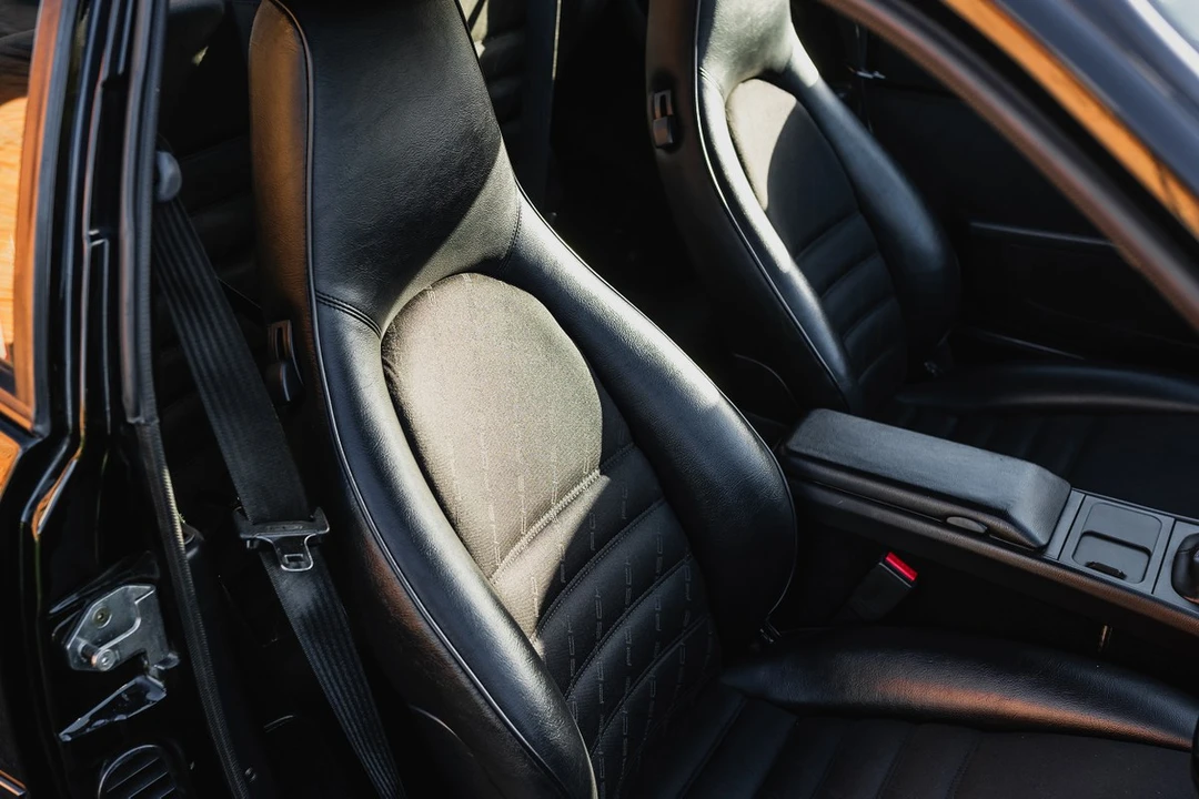 1991 Porsche 944 S2 - Image 25 of 30