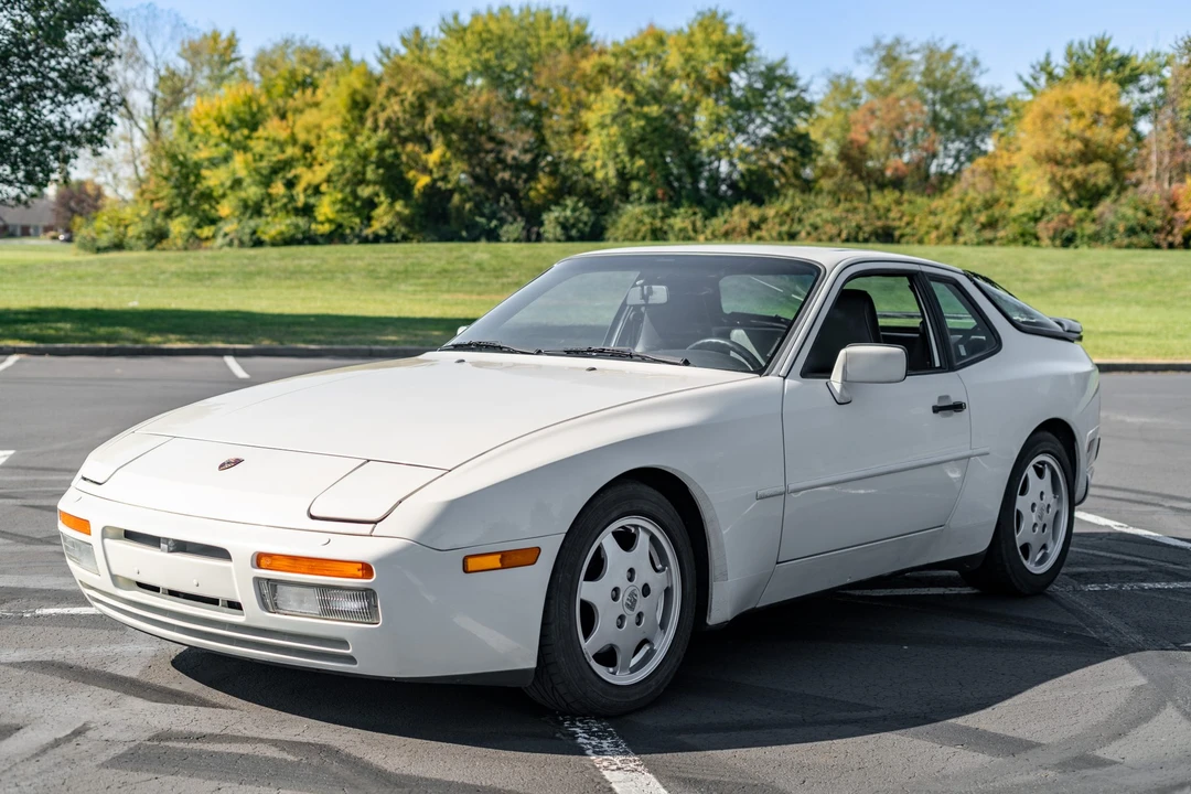 1991 Porsche 944 S2 - Image 8 of 31