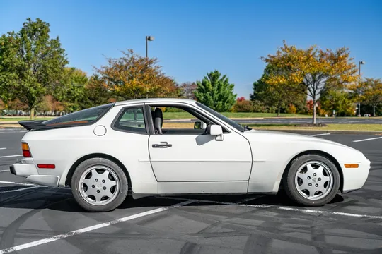 1991 Porsche 944 S2 - Image 3 of 31