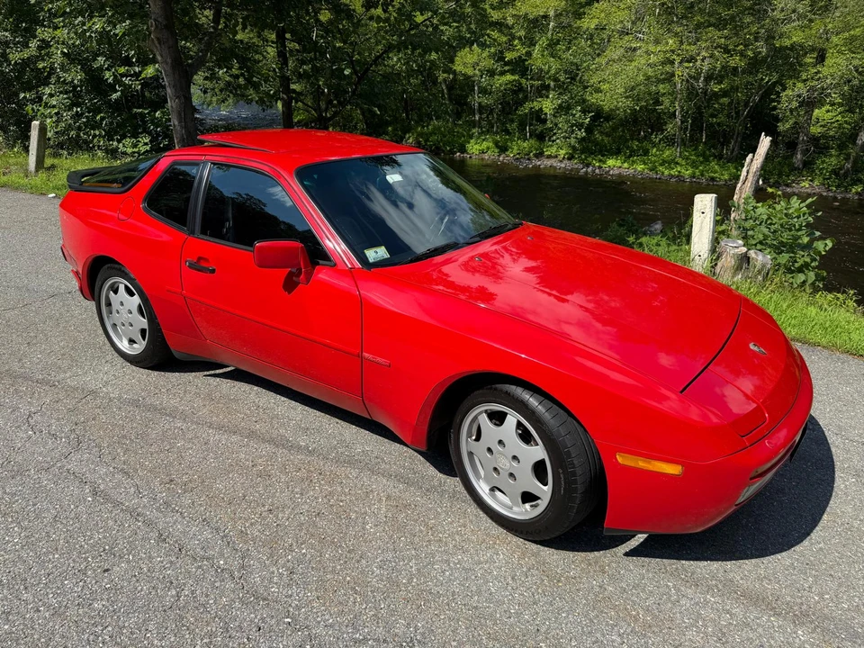 1991 Porsche 944 S2 - Image 11 of 31