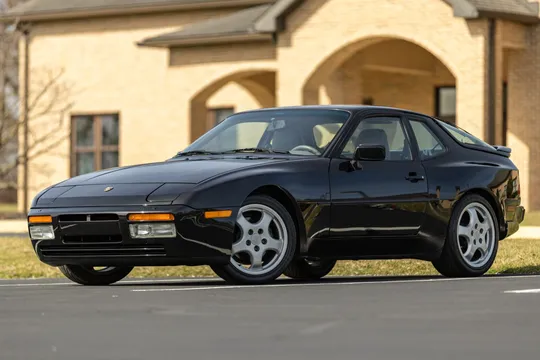 1991 Porsche 944 S2