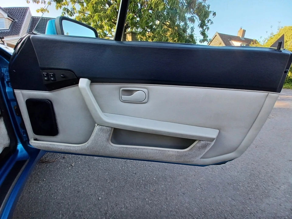 1991 Porsche 944 S2 - Image 13 of 30
