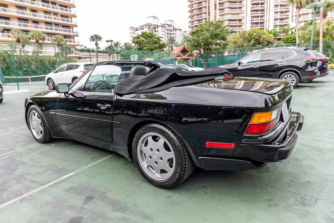 1991 Porsche 944 S2 - Image 23 of 31