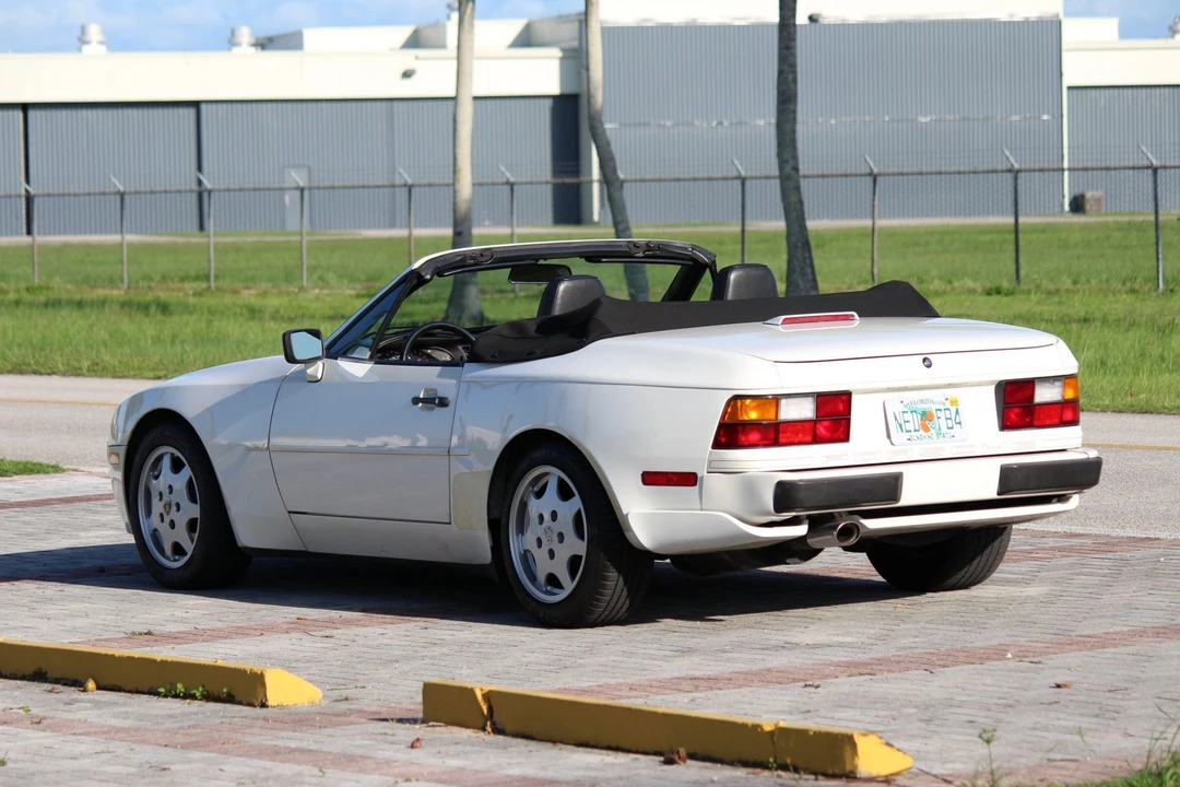 1991 Porsche 944 S2 - Image 13 of 31