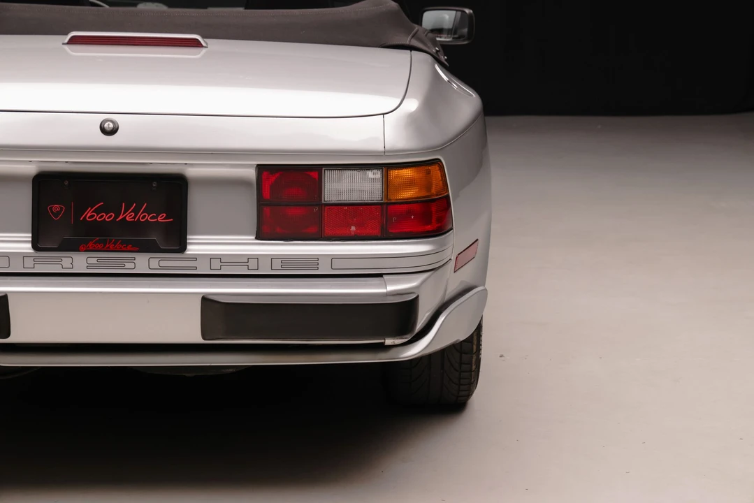 1991 Porsche 944 S2 - Image 27 of 31
