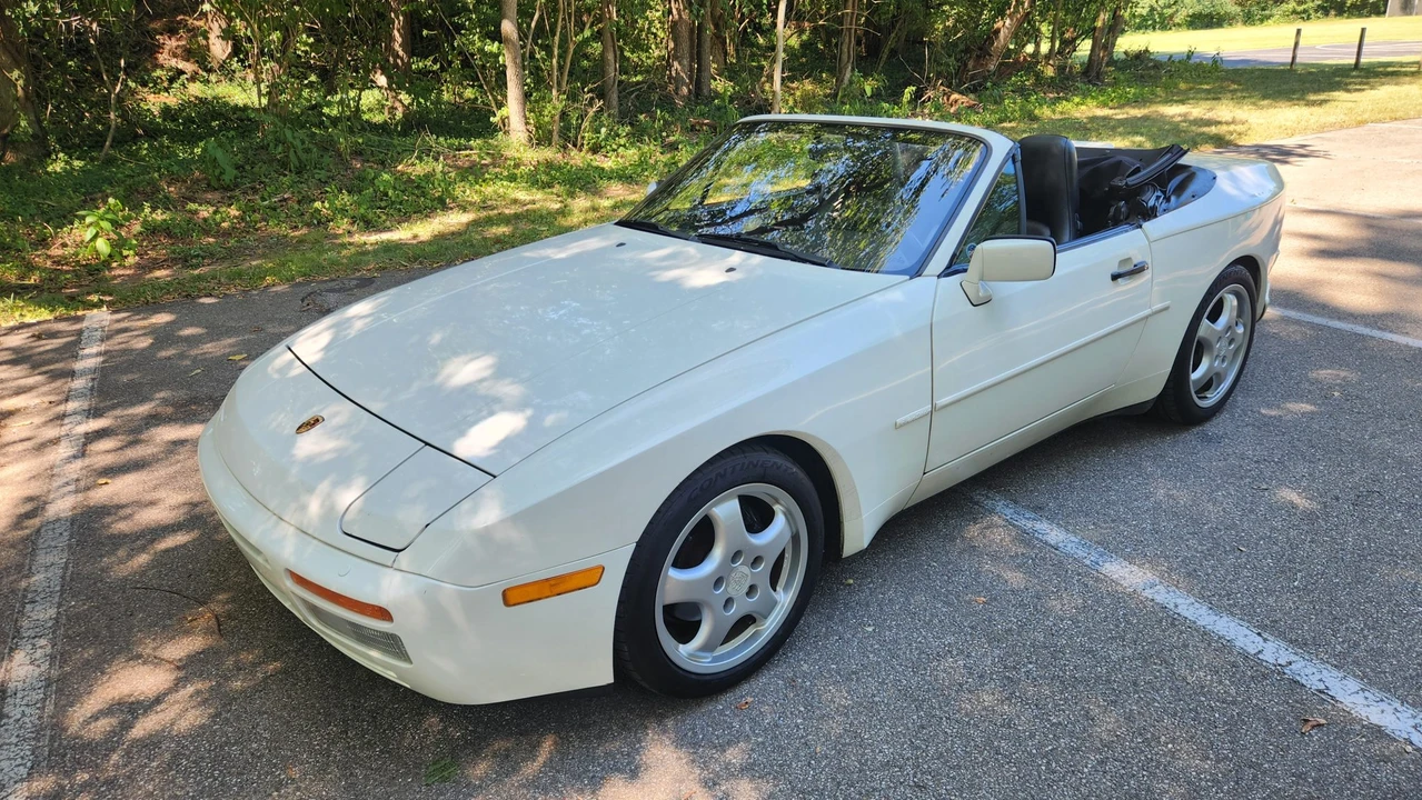 1991 Porsche 944 S2 - Image 2 of 31