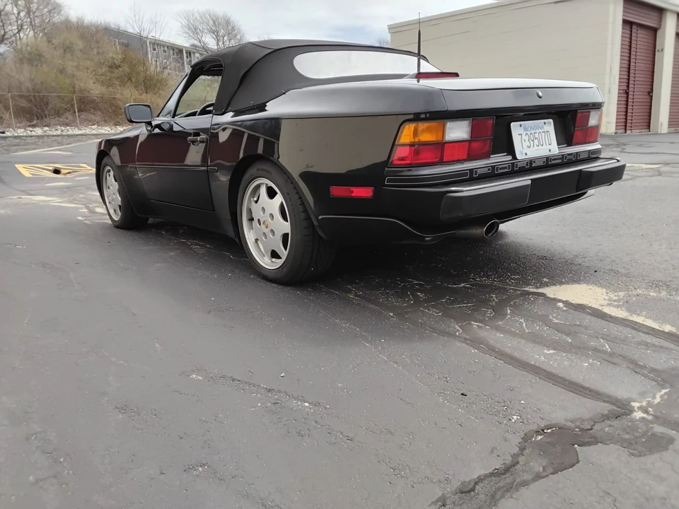 1991 Porsche 944 S2 - Image 16 of 31
