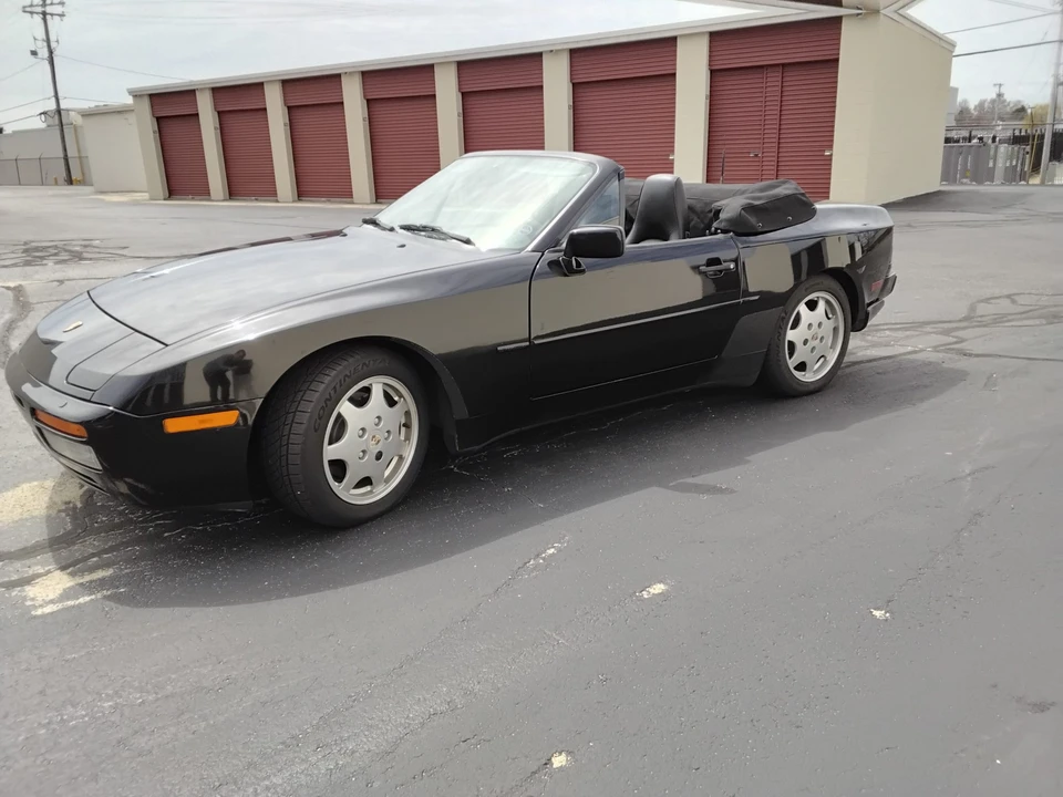 1991 Porsche 944 S2 - Image 2 of 31