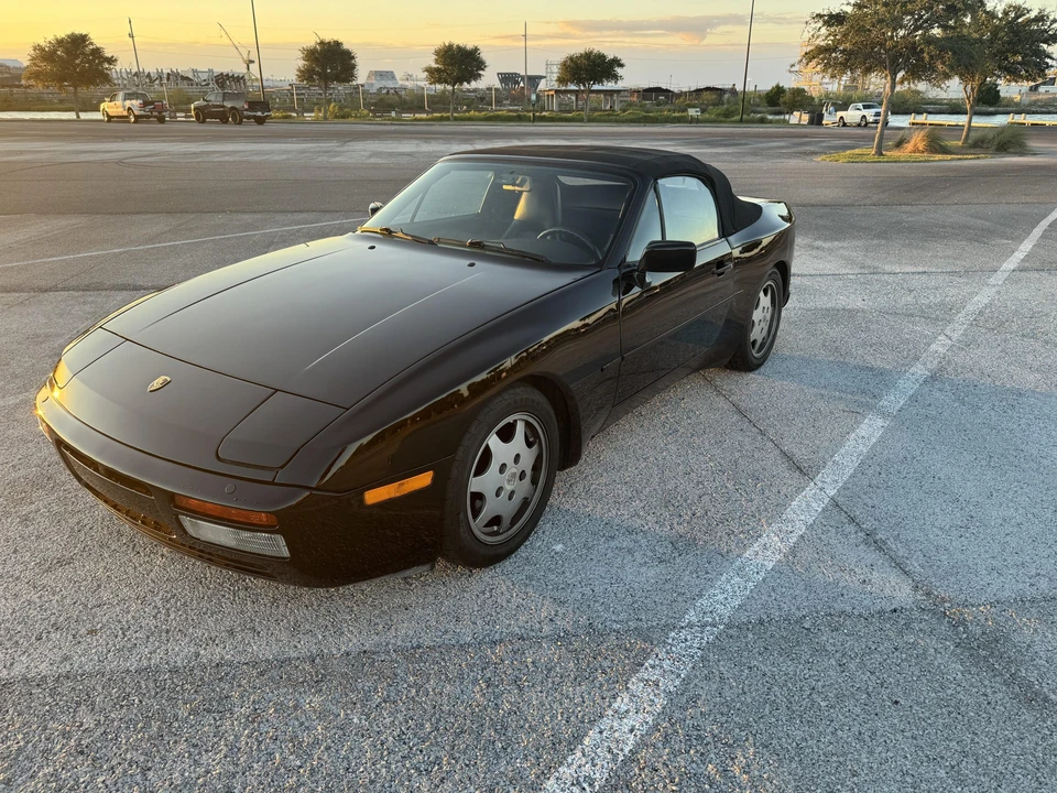 1991 Porsche 944 S2 - Image 2 of 31