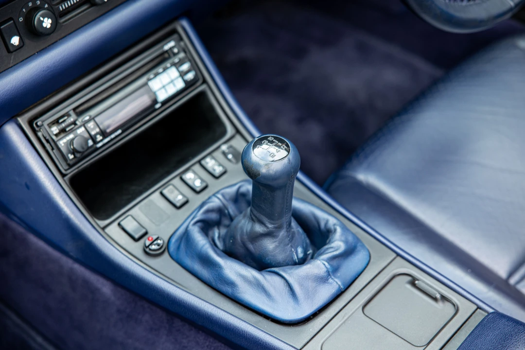 1991 Porsche 944 S2 - Image 11 of 17