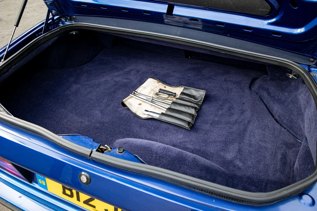 1991 Porsche 944 S2 - Image 10 of 17