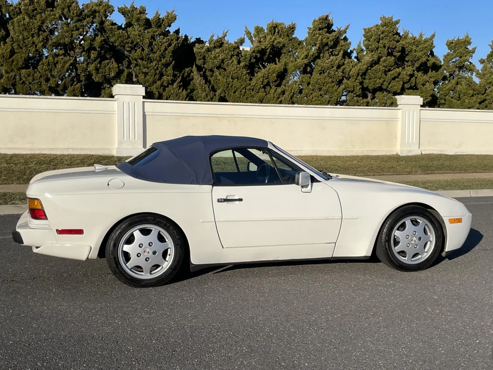 1991 Porsche 944 S2 - Image 18 of 31
