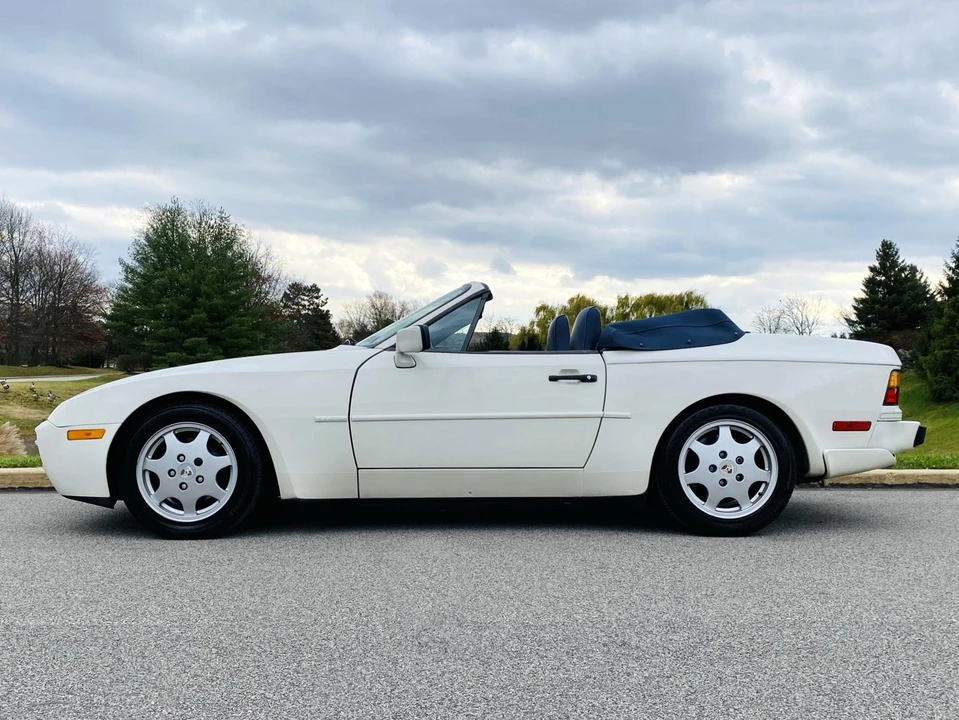 1991 Porsche 944 S2 - Image 14 of 31