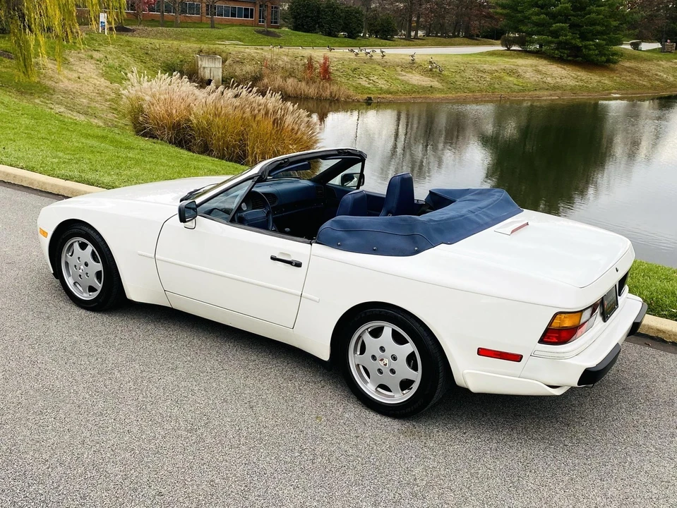 1991 Porsche 944 S2 - Image 16 of 31
