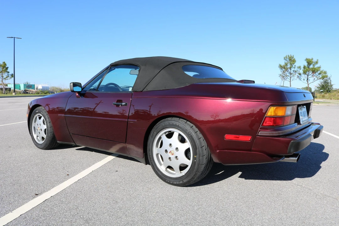 1991 Porsche 944 S2 - Image 6 of 31