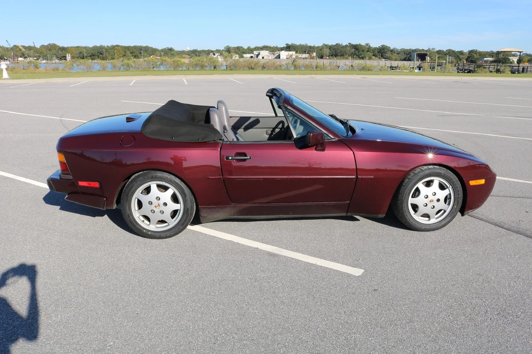 1991 Porsche 944 S2 - Image 15 of 31