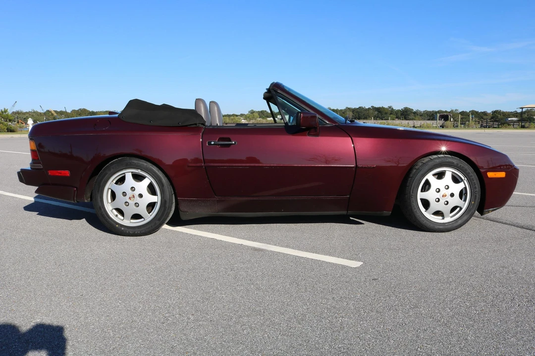 1991 Porsche 944 S2 - Image 17 of 31