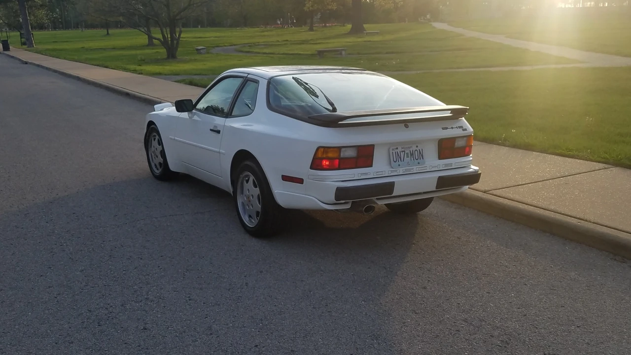 1991 Porsche 944 S2 - Image 7 of 31