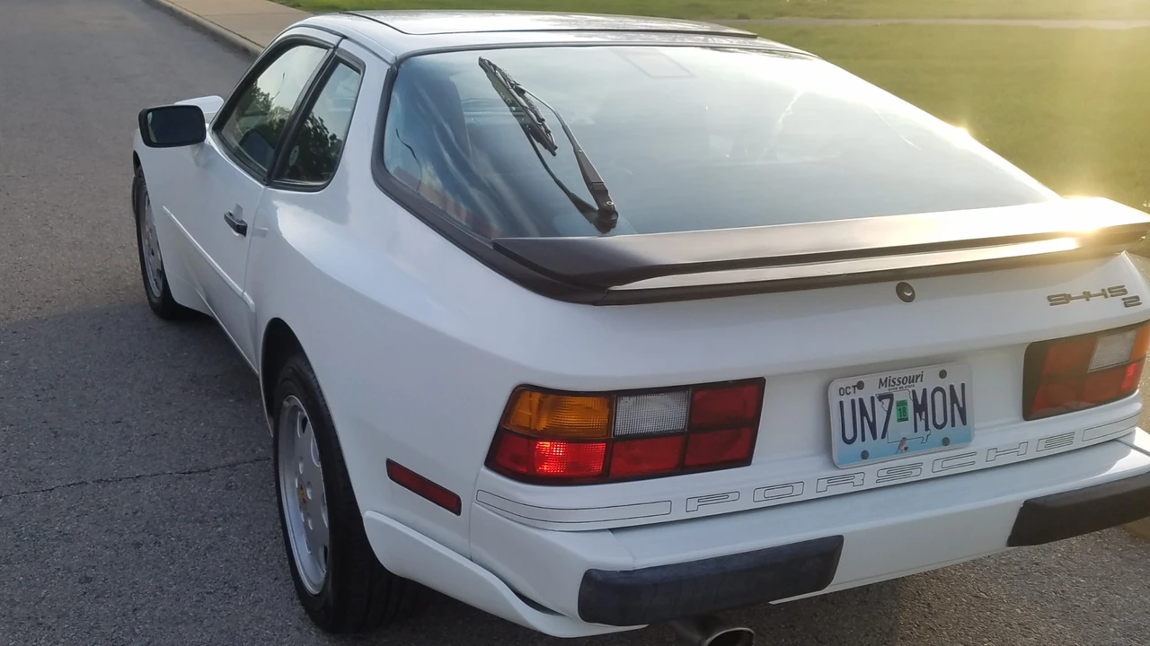 1991 Porsche 944 S2 - Image 8 of 31