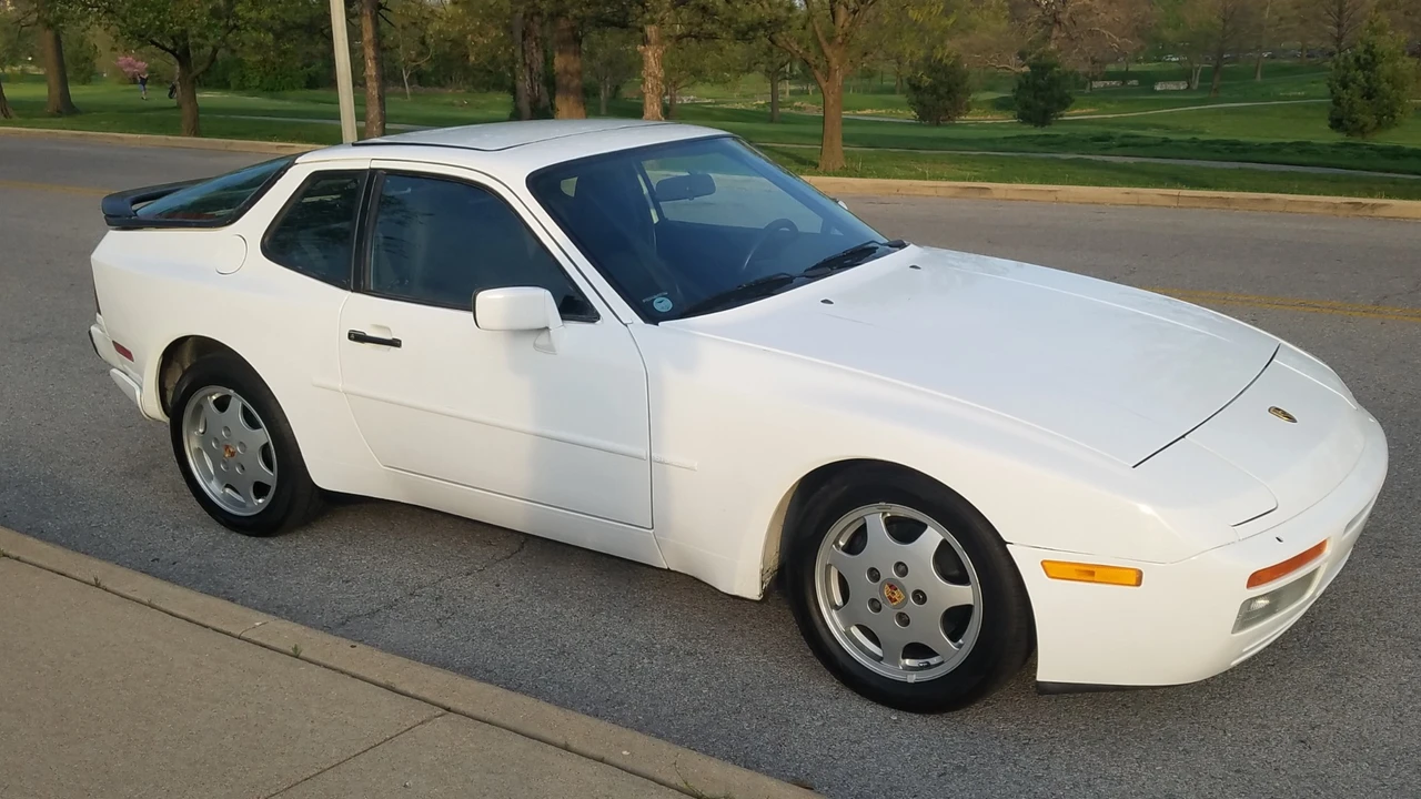 1991 Porsche 944 S2 - Image 3 of 31