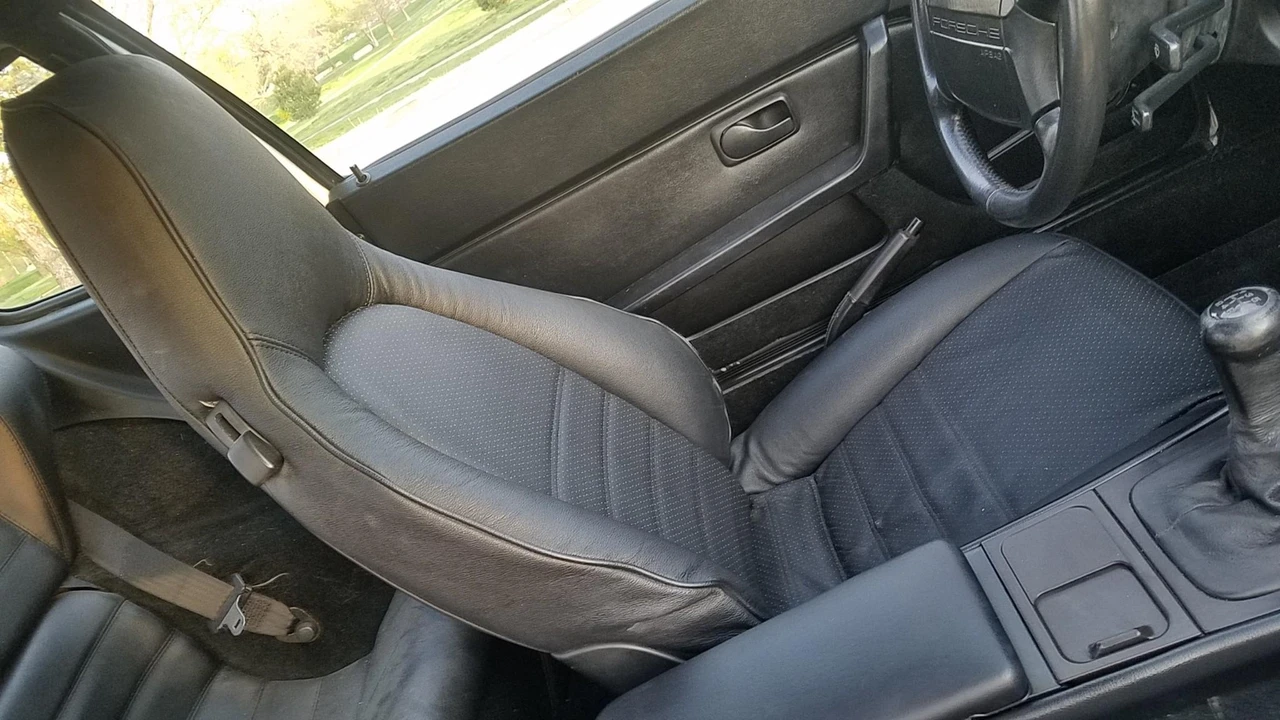 1991 Porsche 944 S2 - Image 27 of 31