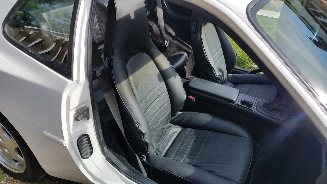 1991 Porsche 944 S2 - Image 25 of 31