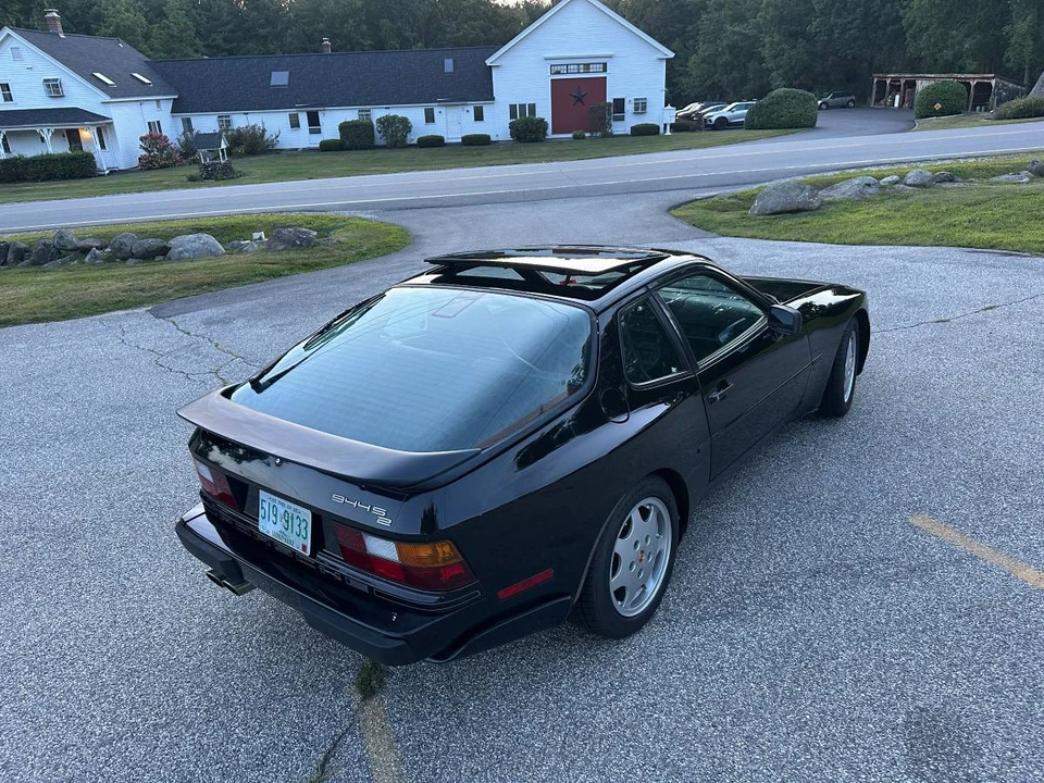 1991 Porsche 944 S2 - Image 3 of 24