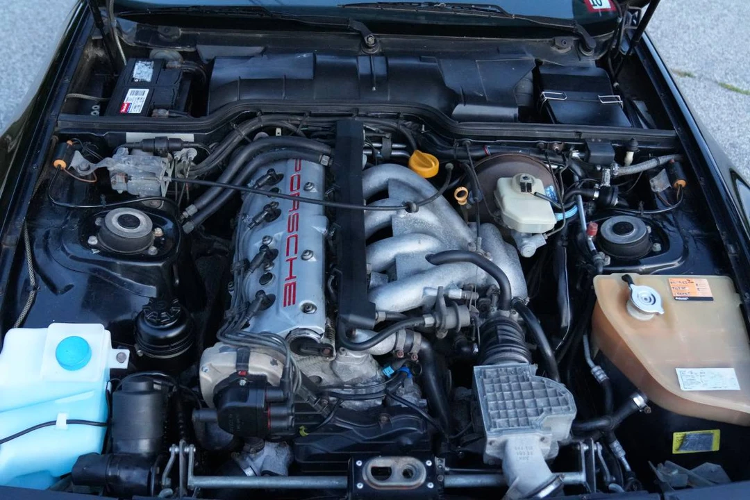 1991 Porsche 944 S2 - Image 6 of 24