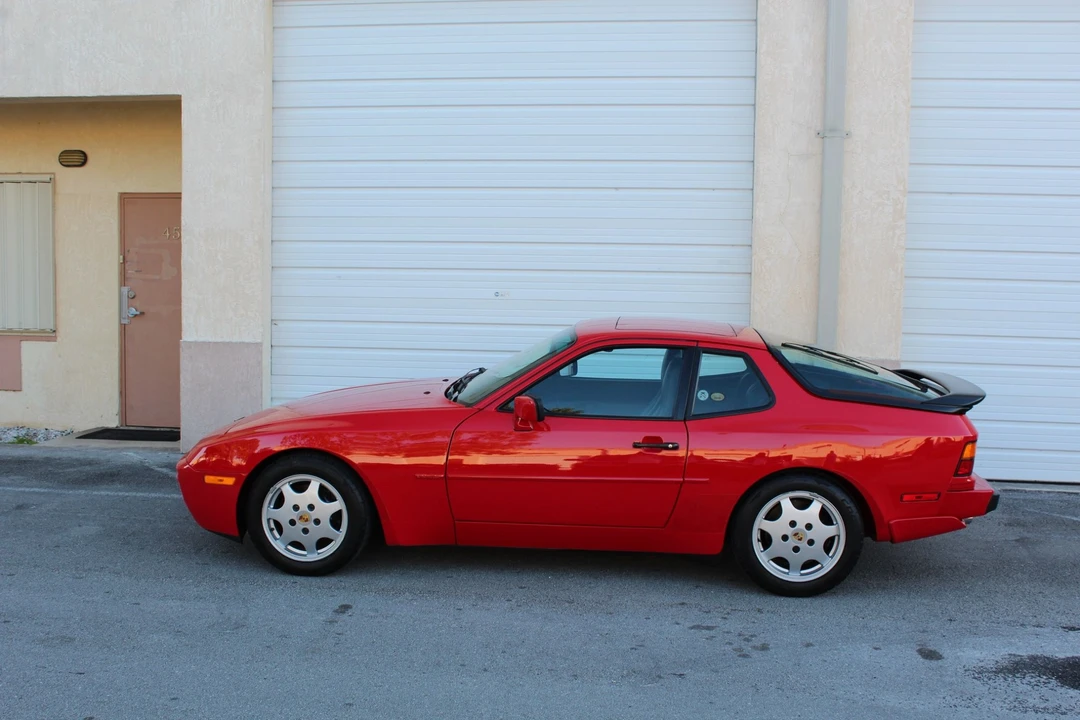 1991 Porsche 944 S2 - Image 5 of 31