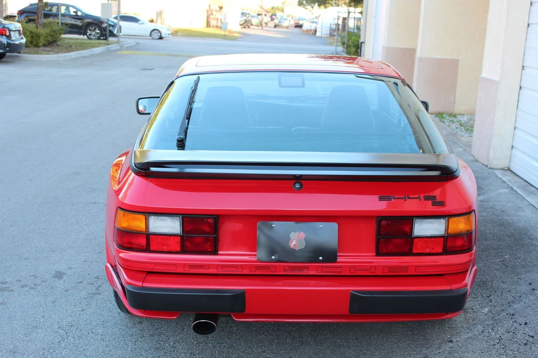 1991 Porsche 944 S2 - Image 9 of 31