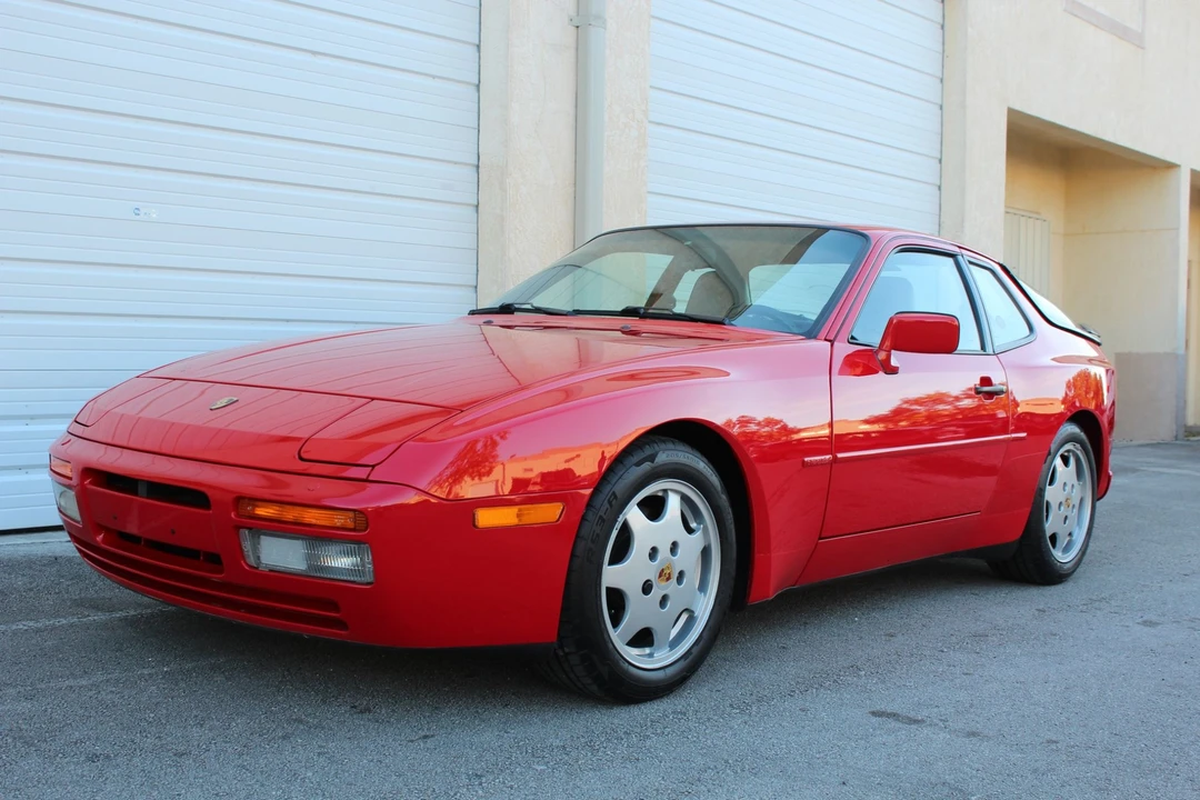 1991 Porsche 944 S2 - Image 2 of 31