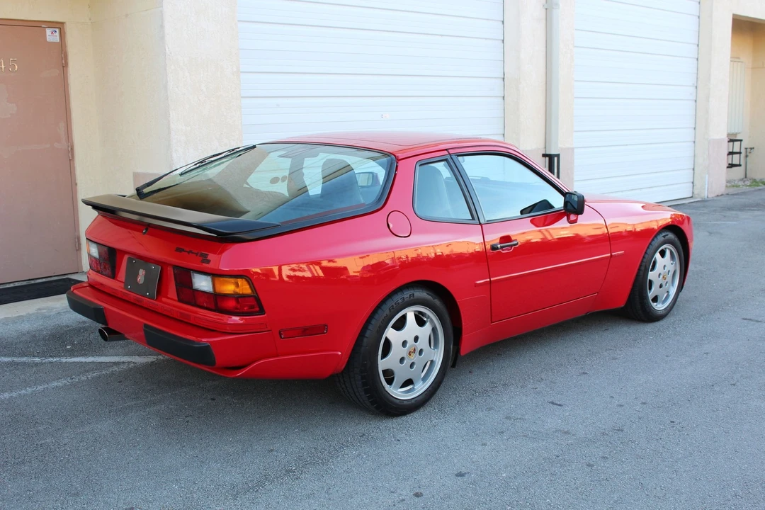 1991 Porsche 944 S2 - Image 12 of 31