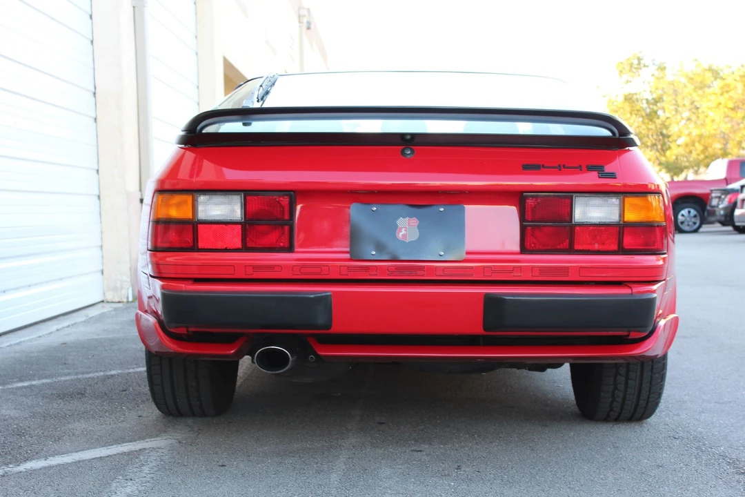1991 Porsche 944 S2 - Image 10 of 31