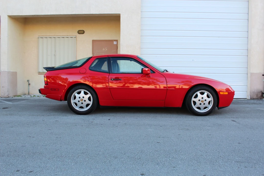 1991 Porsche 944 S2 - Image 13 of 31