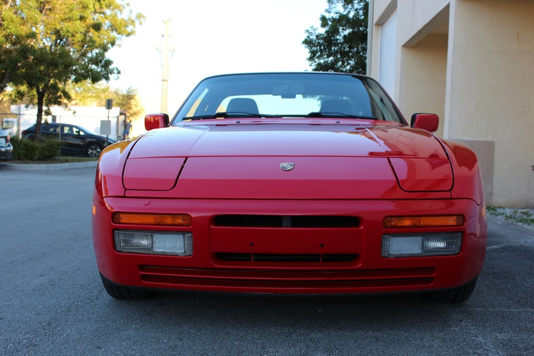 1991 Porsche 944 S2 - Image 16 of 31