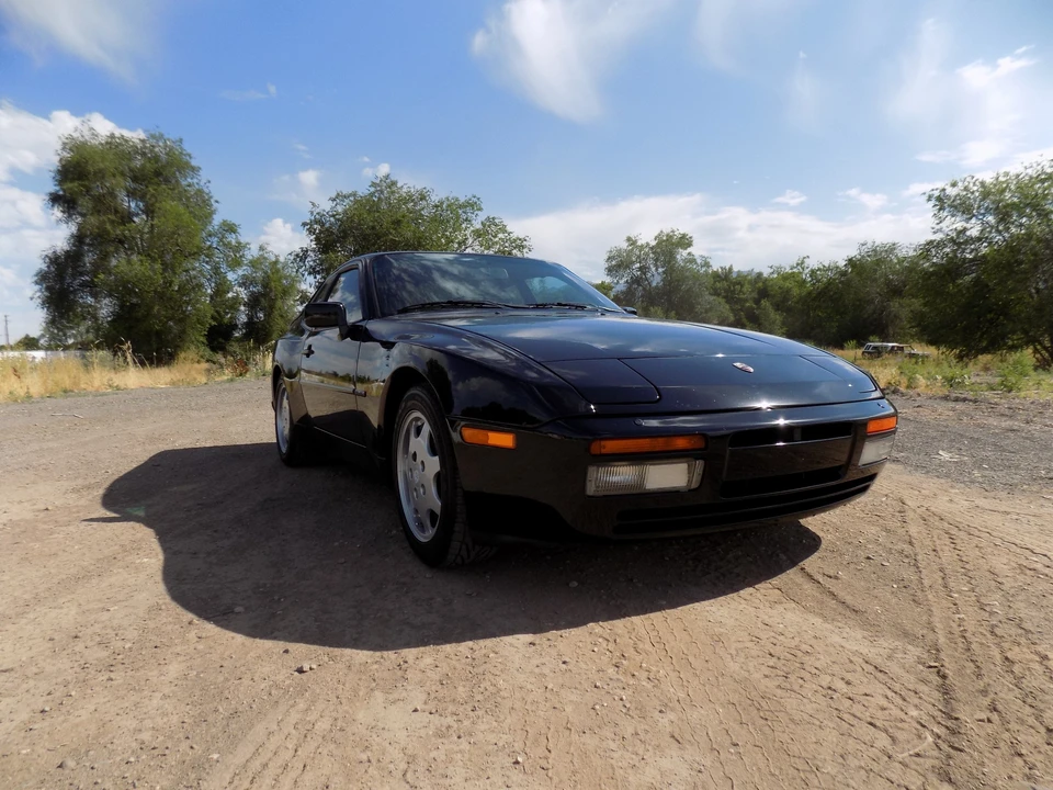 1991 Porsche 944 S2 - Image 14 of 31