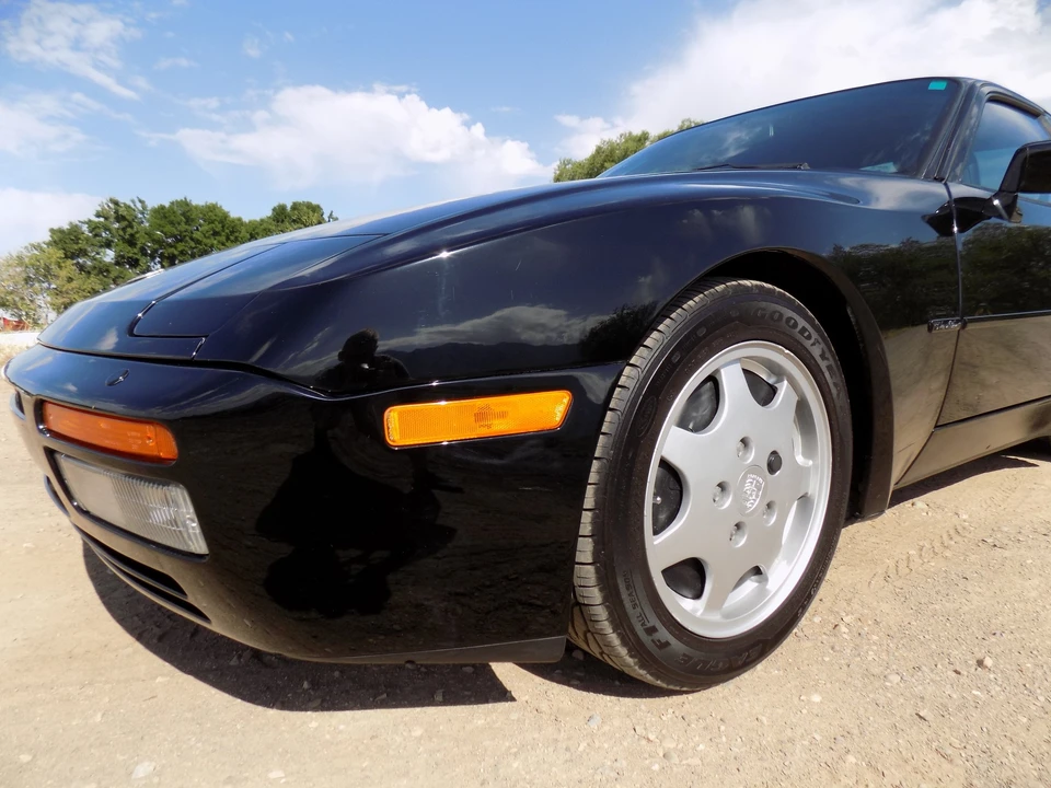 1991 Porsche 944 S2 - Image 18 of 31