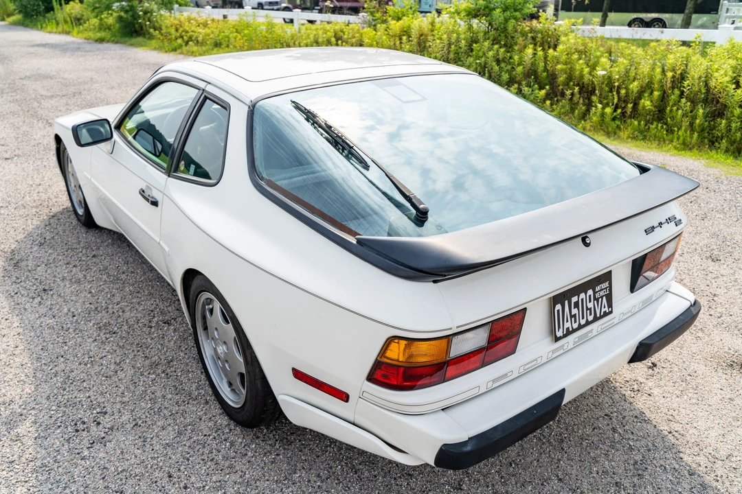 1991 Porsche 944 S2 - Image 16 of 31