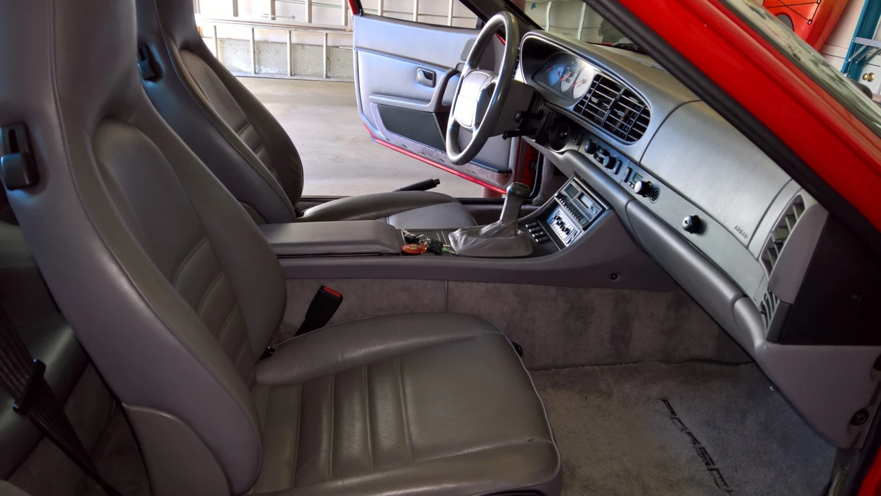 1991 Porsche 944 S2 - Image 24 of 31