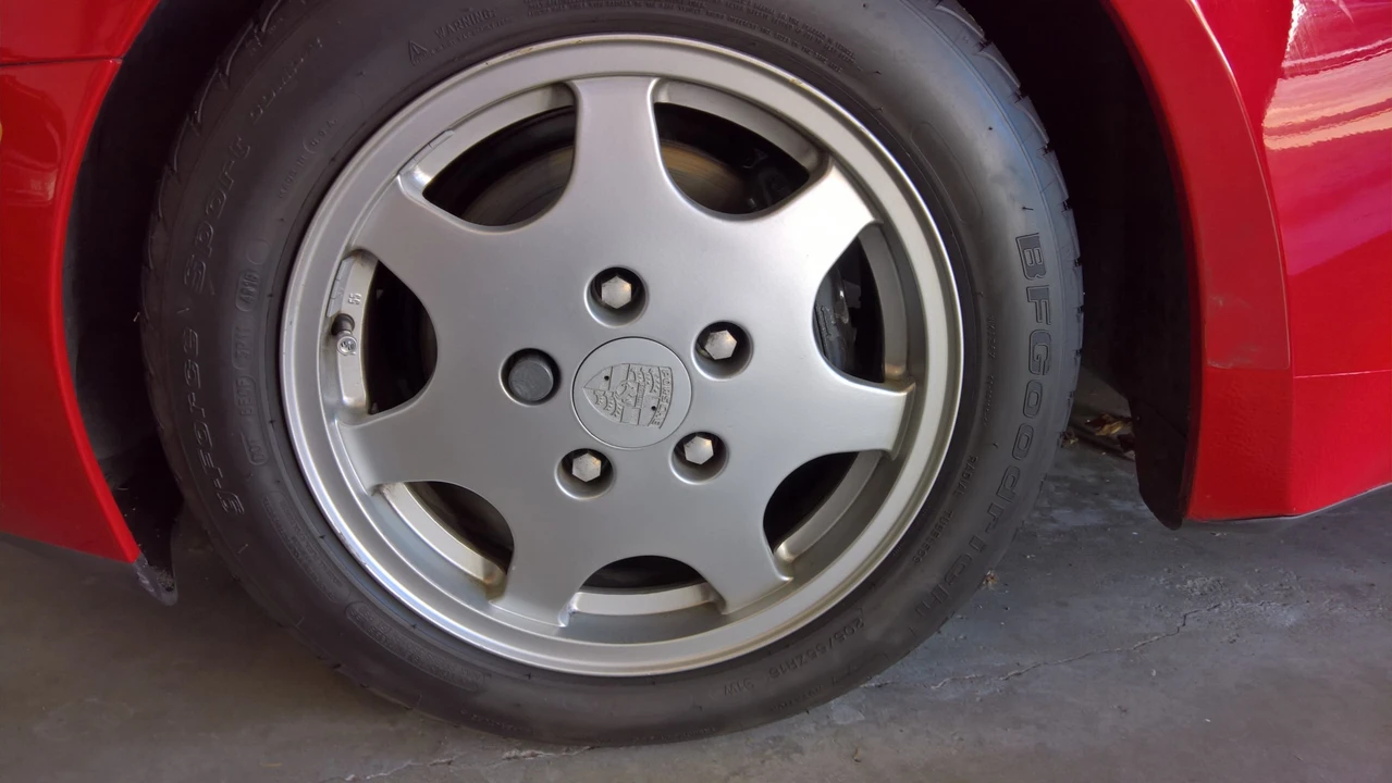 1991 Porsche 944 S2 - Image 18 of 31