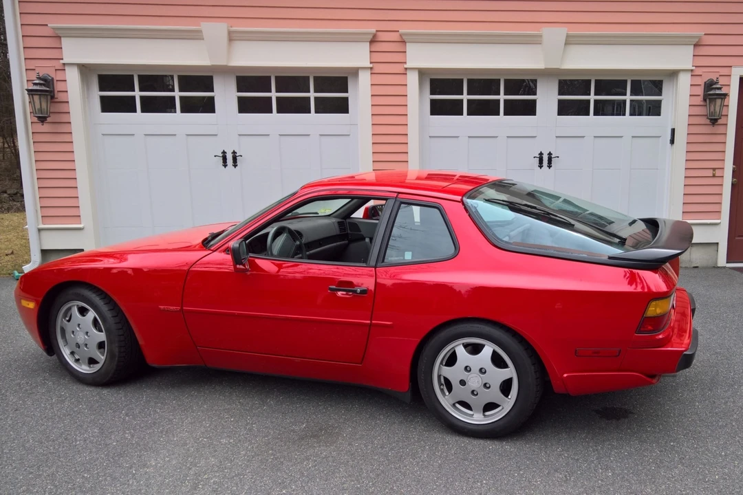 1991 Porsche 944 S2 - Image 2 of 31
