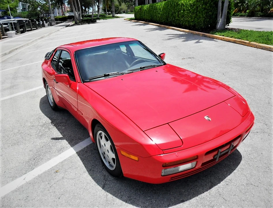 1991 Porsche 944 S2 - Image 2 of 31