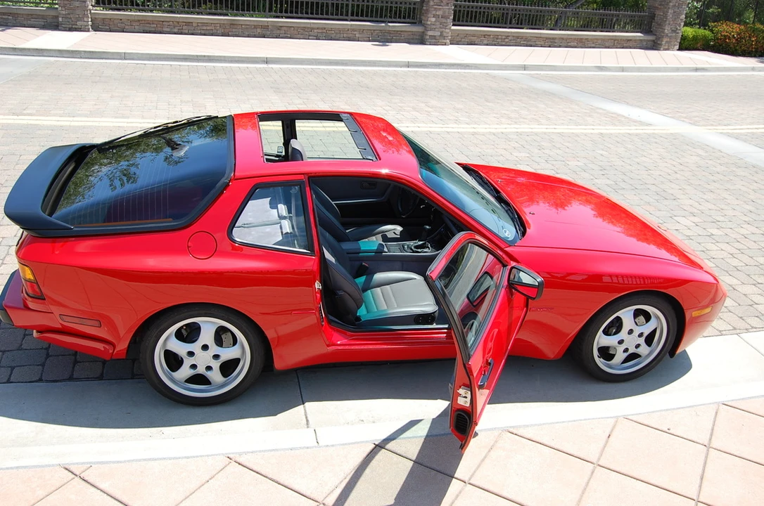 1991 Porsche 944 S2 - Image 6 of 31
