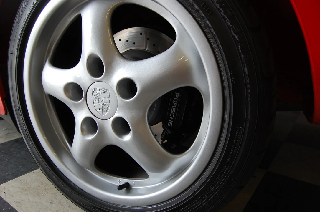 1991 Porsche 944 S2 - Image 19 of 31