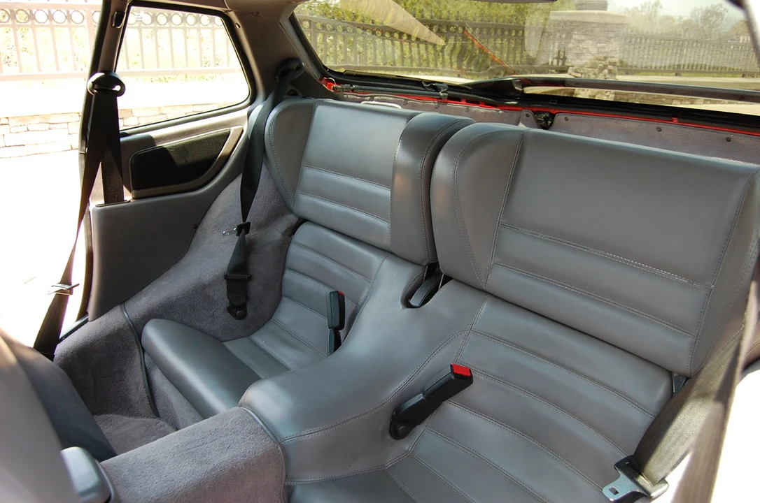 1991 Porsche 944 S2 - Image 28 of 31