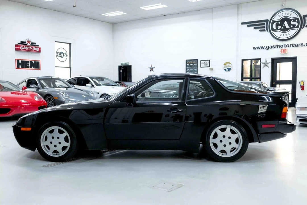 1991 Porsche 944 S2 - Image 5 of 12