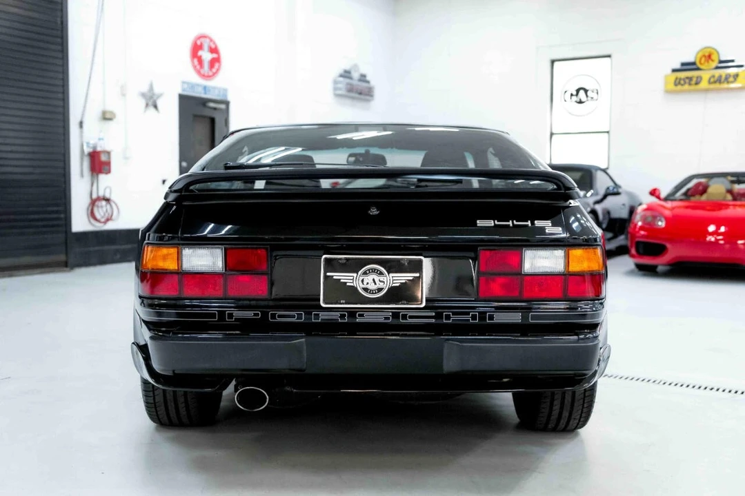 1991 Porsche 944 S2 - Image 7 of 12