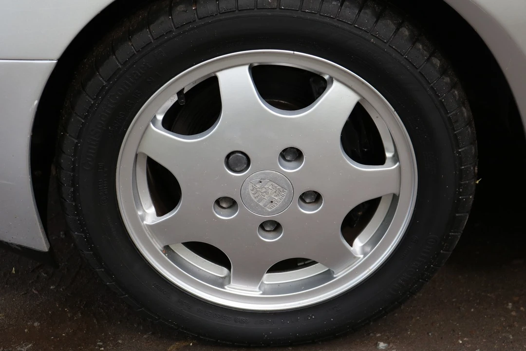1991 Porsche 944 Turbo - Image 15 of 30